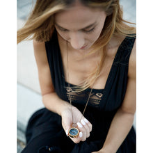 Load image into Gallery viewer, Lucky Compass Necklace
