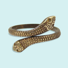 Load image into Gallery viewer, Gold Snake Ring