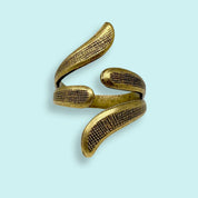 Antique Gold Swirl Ring - Ornamental Things