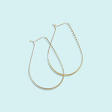 Load image into Gallery viewer, Oblong Hoop Earrings