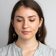 Load image into Gallery viewer, Moon and Onyx Star Threader Earrings
