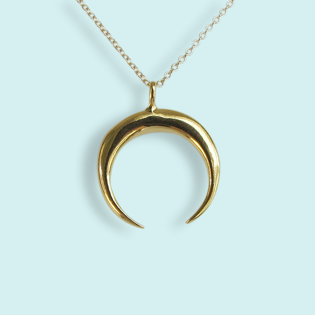 Crescent Moon Necklace in Solid 9ct Gold – RUBY TYNAN JEWELLERY