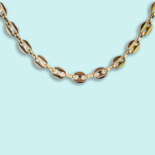 Load image into Gallery viewer, Gold Anchor Chain Necklace