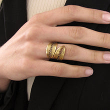 Load image into Gallery viewer, Gold Filigree Swirl Ring